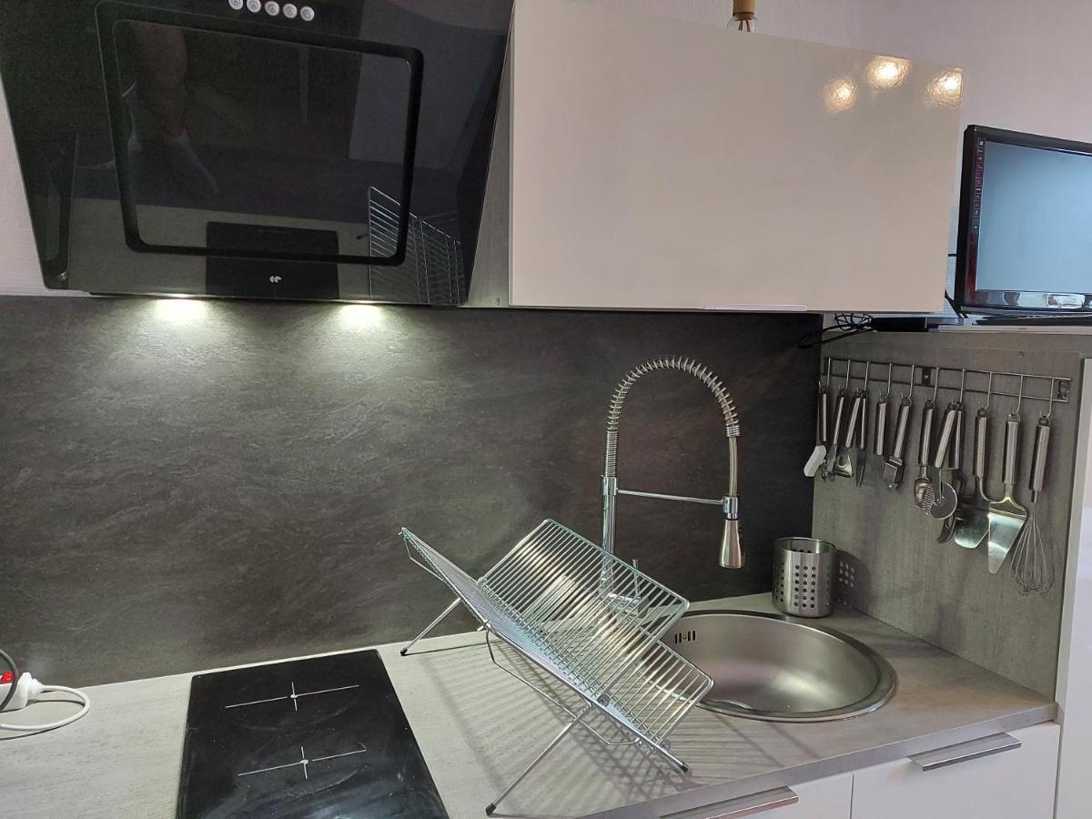 Studio De Charme, Coeur De Vichy, Quartier Calme المظهر الخارجي الصورة